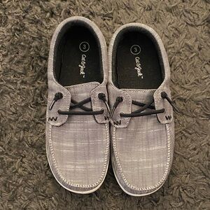 Cat & Jack Boy’s Gray Boat Shoes